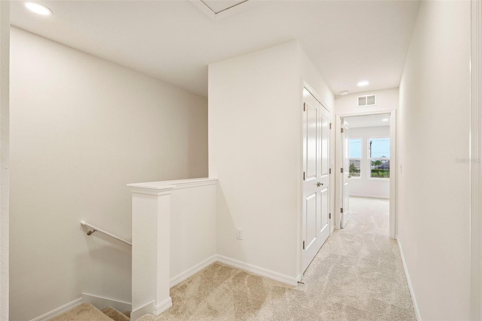 Townhouse at 6848 HOLCOMBE DOWN DR, ZEPHYRHILLS, photo 14 of 32