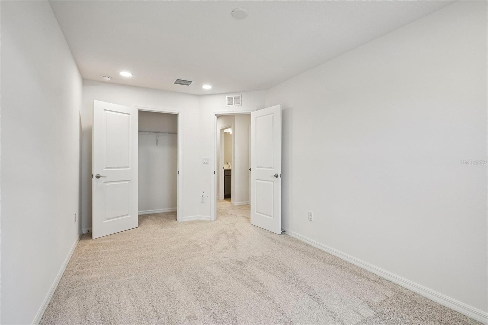 Townhouse at 6848 HOLCOMBE DOWN DR, ZEPHYRHILLS, photo 25 of 32