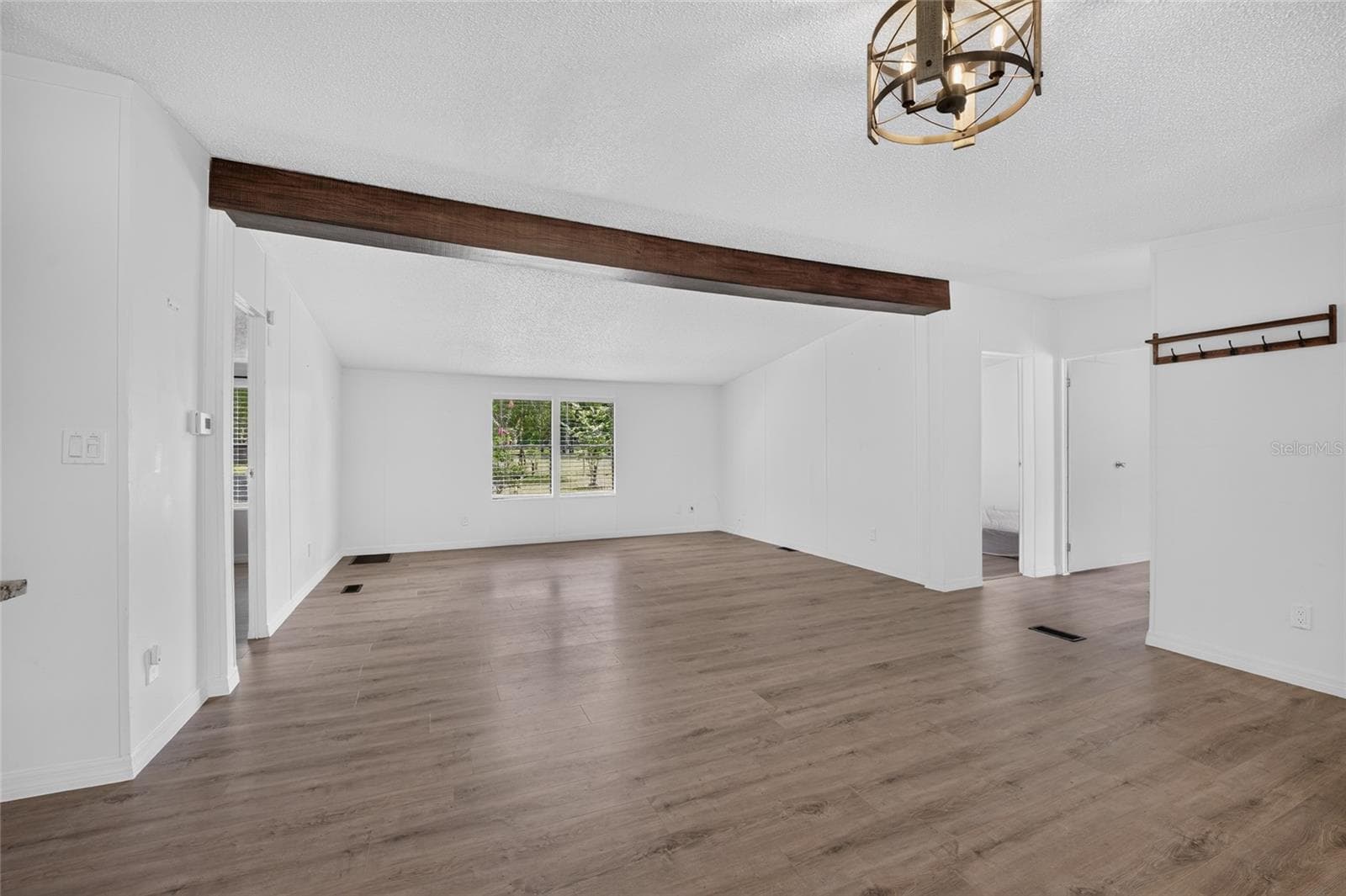 Manufactured Home at 3353 SW 181ST CT, DUNNELLON, photo 12 of 60