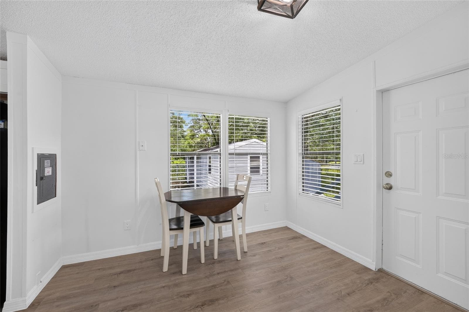 Manufactured Home at 3353 SW 181ST CT, DUNNELLON, photo 19 of 60