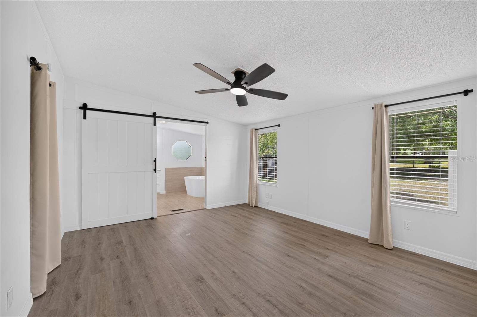 Manufactured Home at 3353 SW 181ST CT, DUNNELLON, photo 22 of 60
