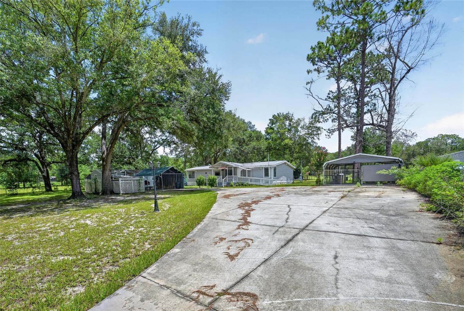 Manufactured Home at 3353 SW 181ST CT, DUNNELLON, photo 43 of 60