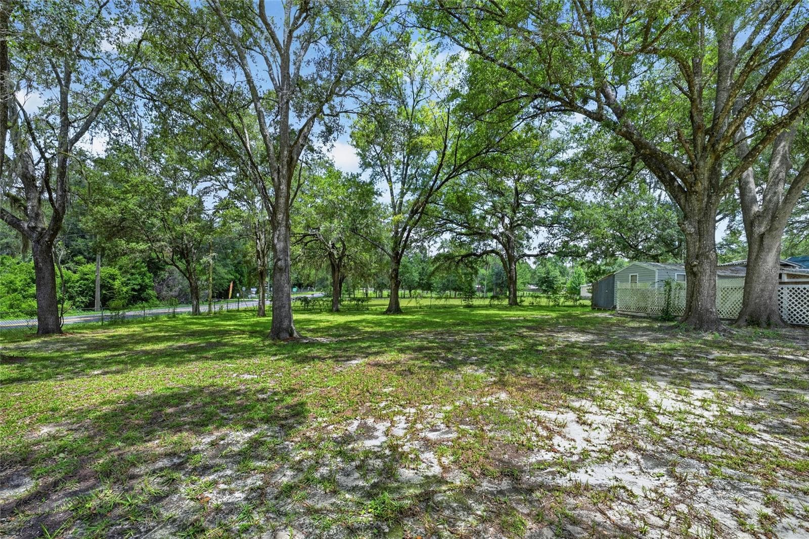 Manufactured Home at 3353 SW 181ST CT, DUNNELLON, photo 47 of 60