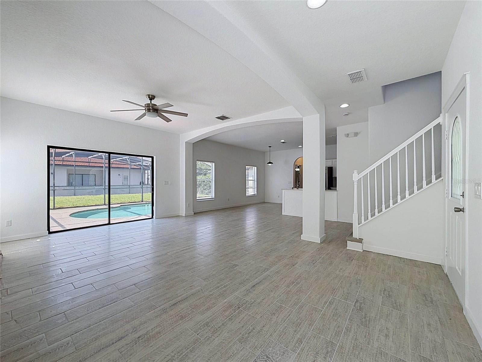 Single Family Residence at 16710 CARIBBEAN BREEZE WAY, CLERMONT, photo 13 of 44