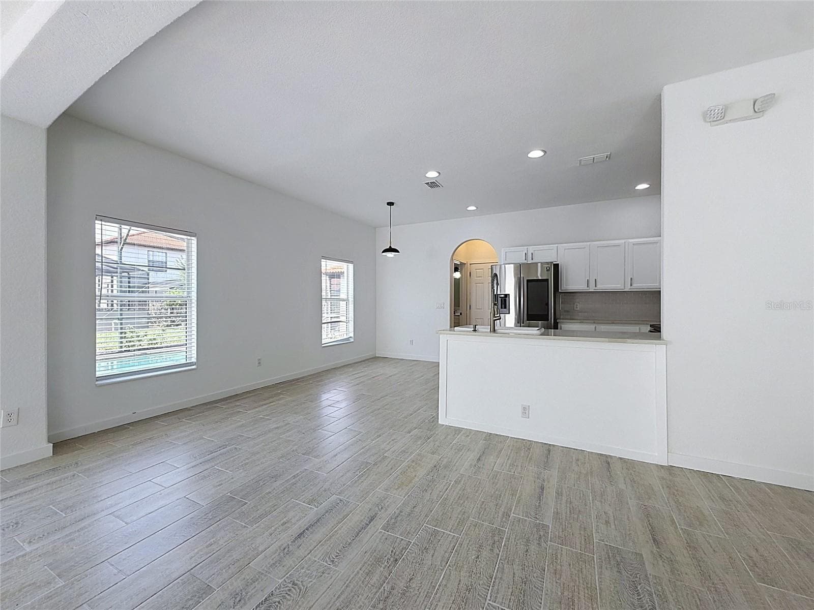 Single Family Residence at 16710 CARIBBEAN BREEZE WAY, CLERMONT, photo 15 of 44
