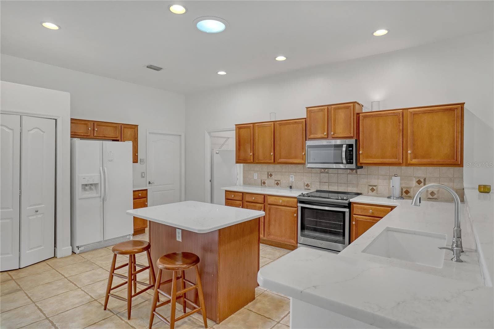Fantastic Updated Kitchen - 4373 FLETCHER LN, TITUSVILLE