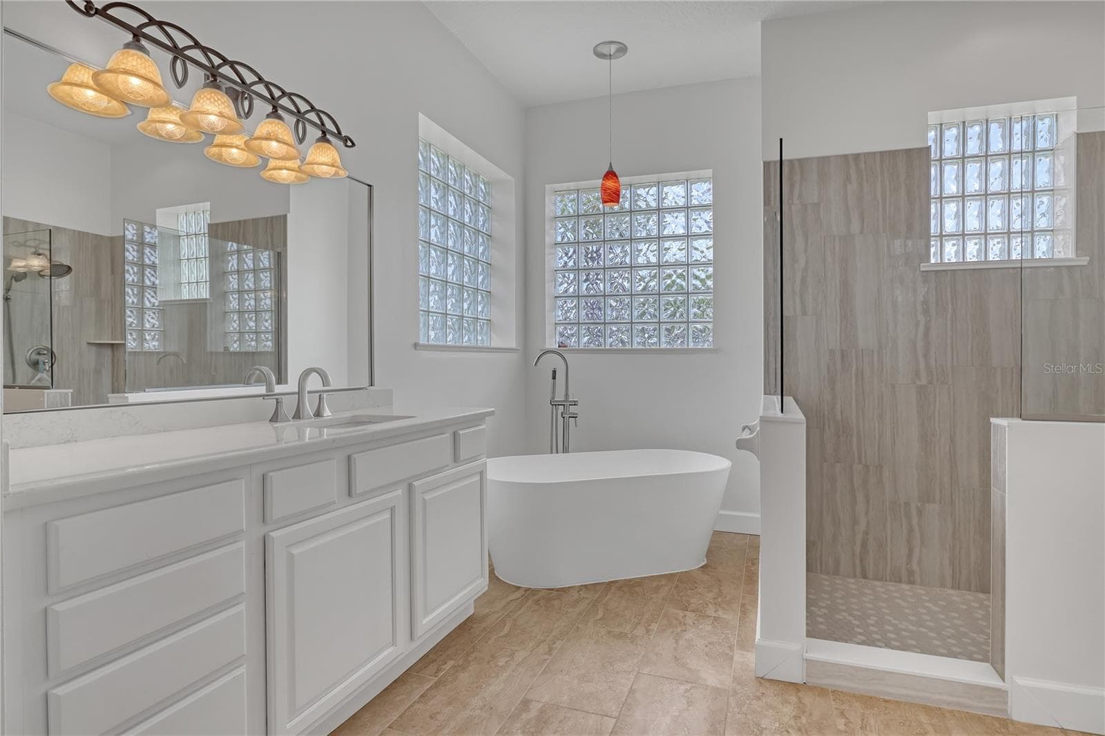 Owner Suite - 4373 FLETCHER LN, TITUSVILLE