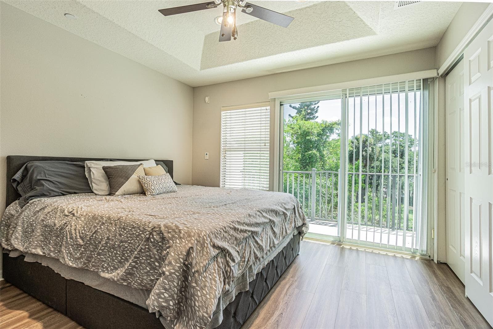 Townhouse at 526 WHEATON TRENT PL, TAMPA, photo 10 of 22