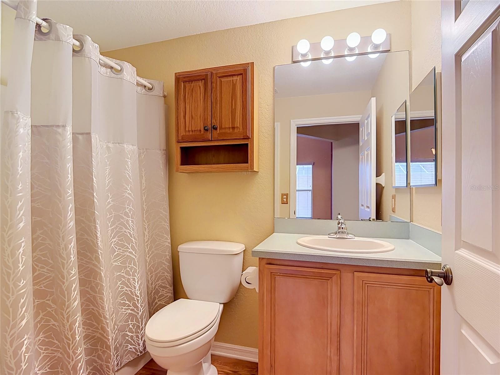Second bathroom - 4178 CANNES AVE, LAKE WALES