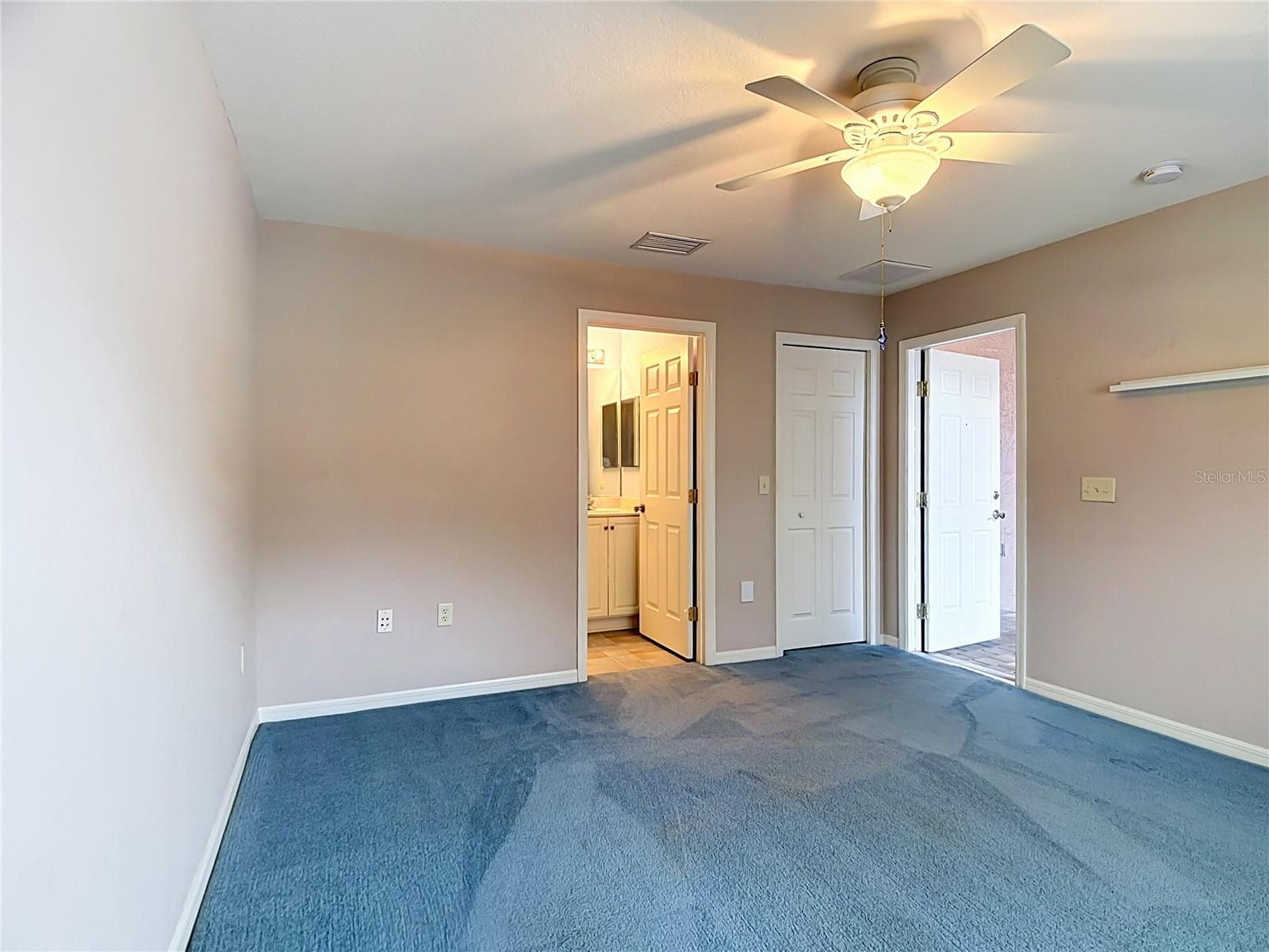 Entry from courtyard - 4178 CANNES AVE, LAKE WALES