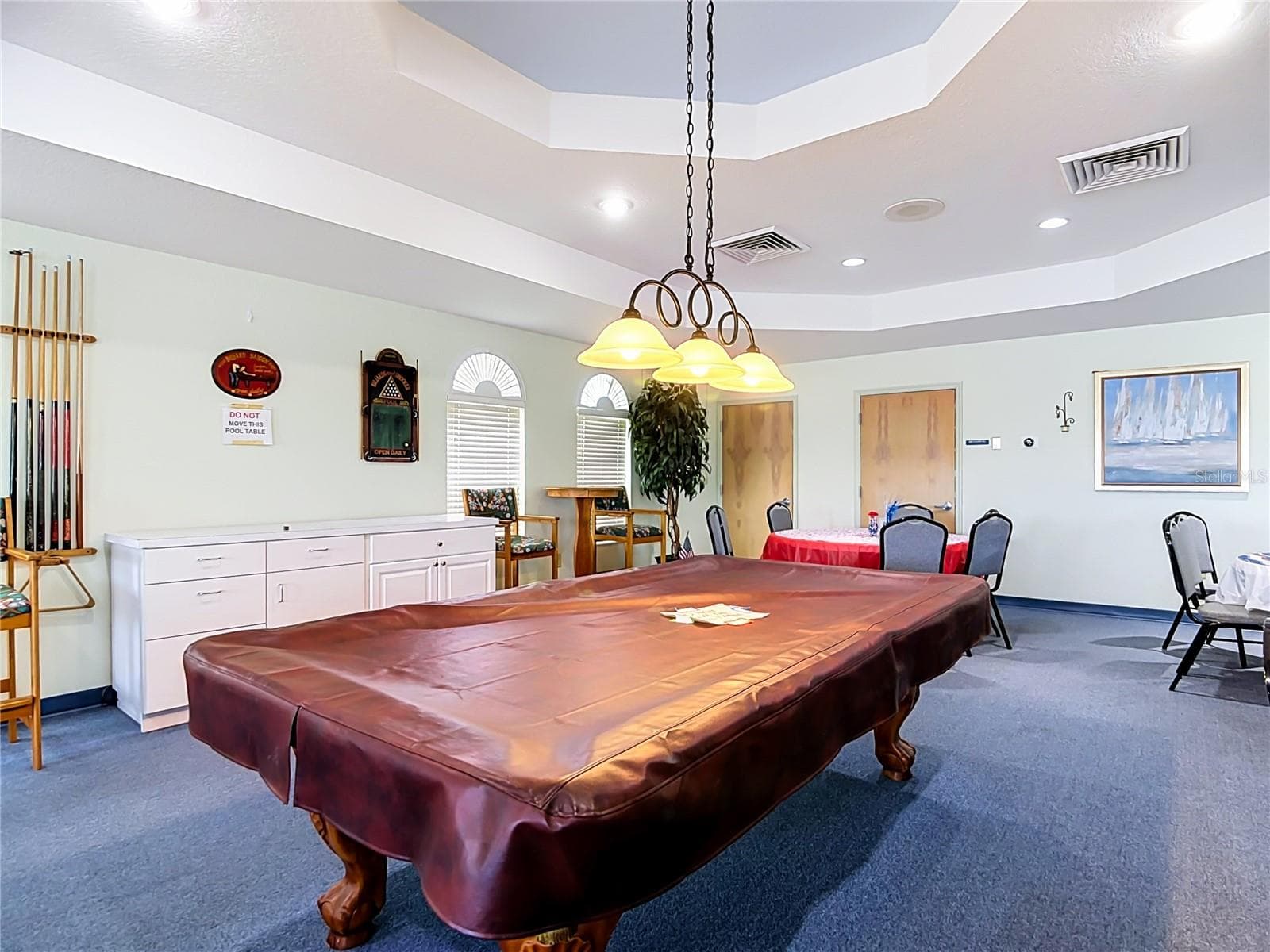 Pool table - 4178 CANNES AVE, LAKE WALES