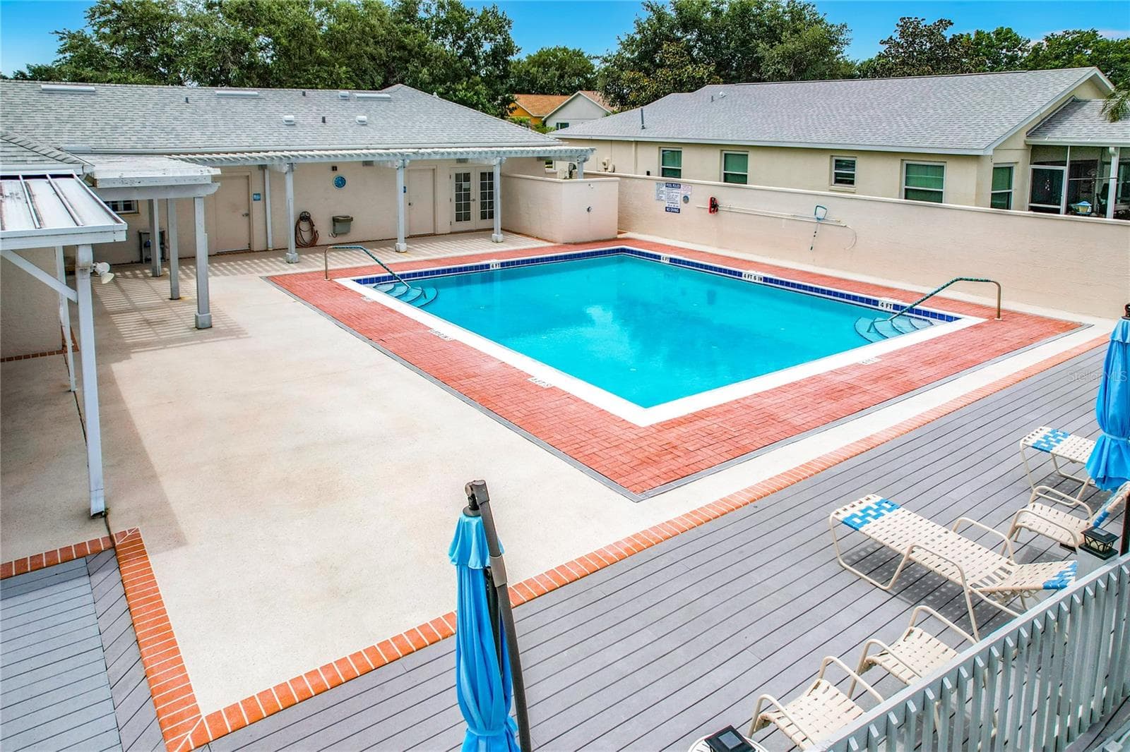 Heated pool - 4178 CANNES AVE, LAKE WALES