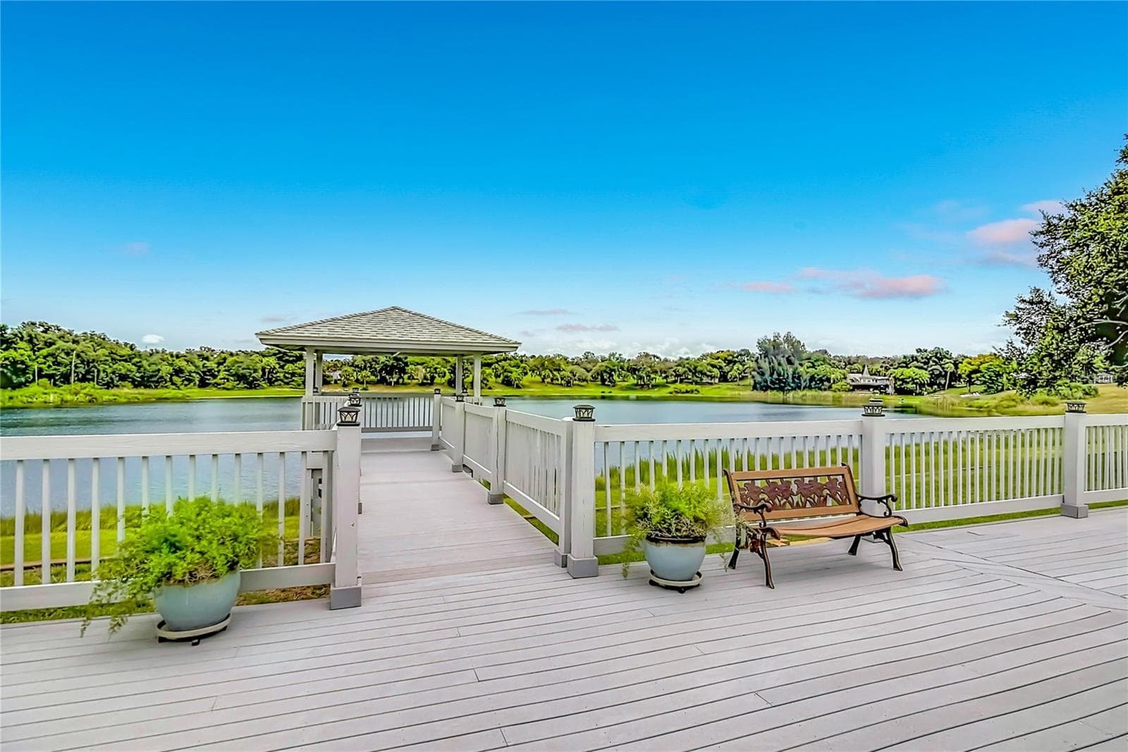 Fishing pier - 4178 CANNES AVE, LAKE WALES