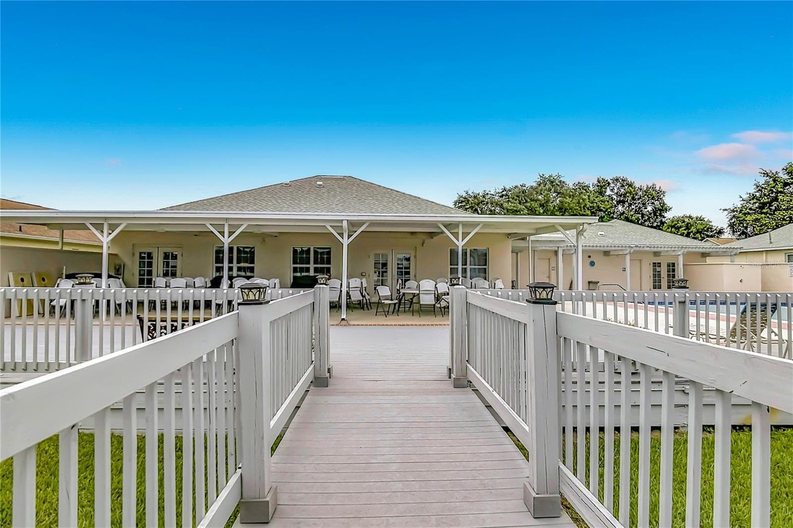 Large covered patio - 4178 CANNES AVE, LAKE WALES