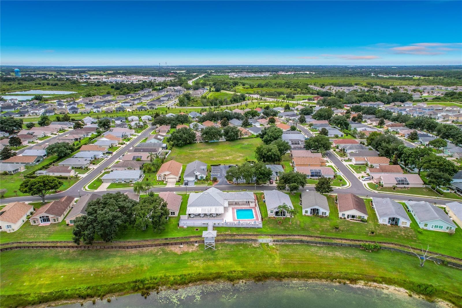 Clubhouse - 4178 CANNES AVE, LAKE WALES