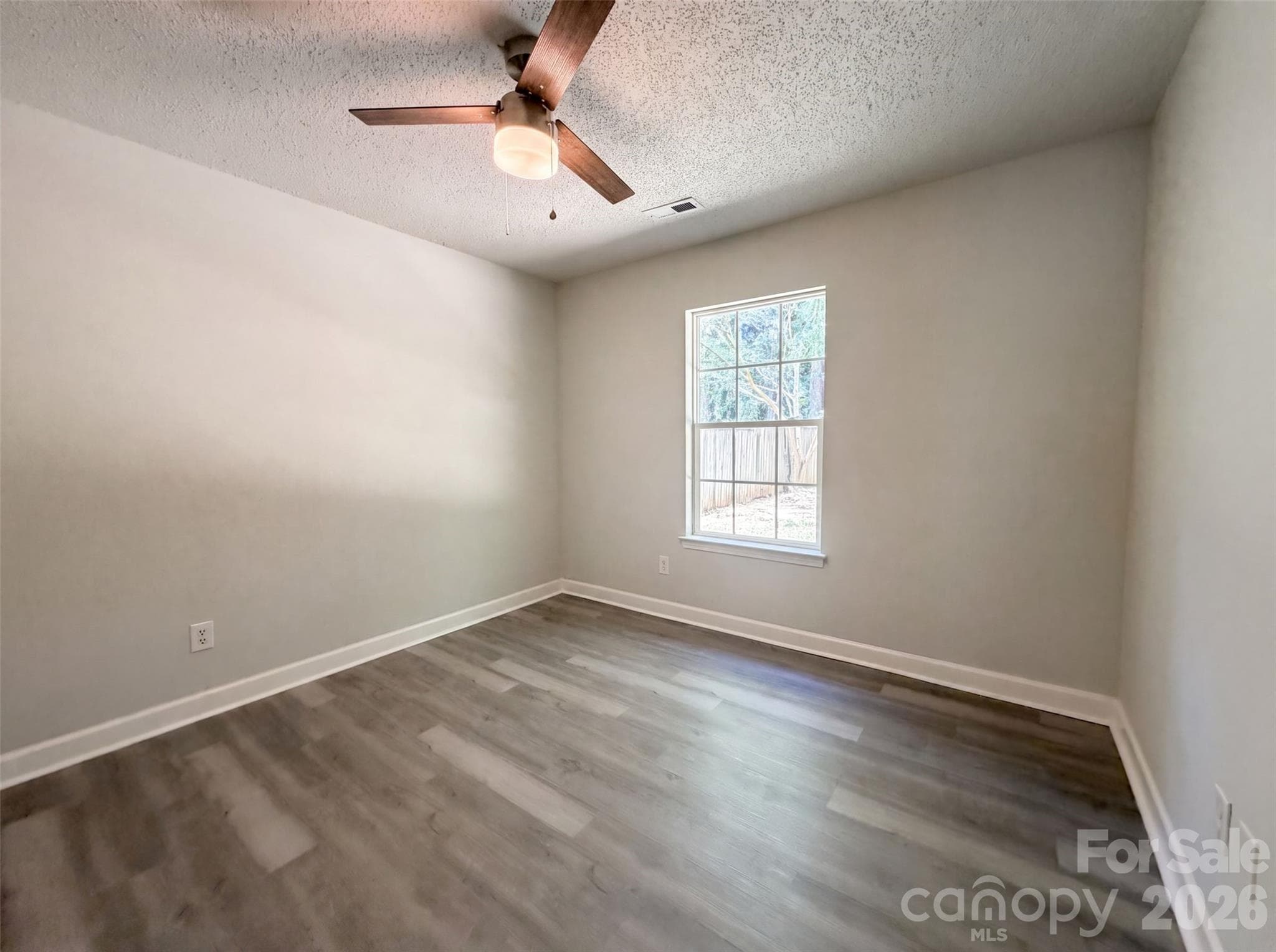 Single Family Residence at 2223 Mancke Drive, Rock Hill, photo 10 of 15