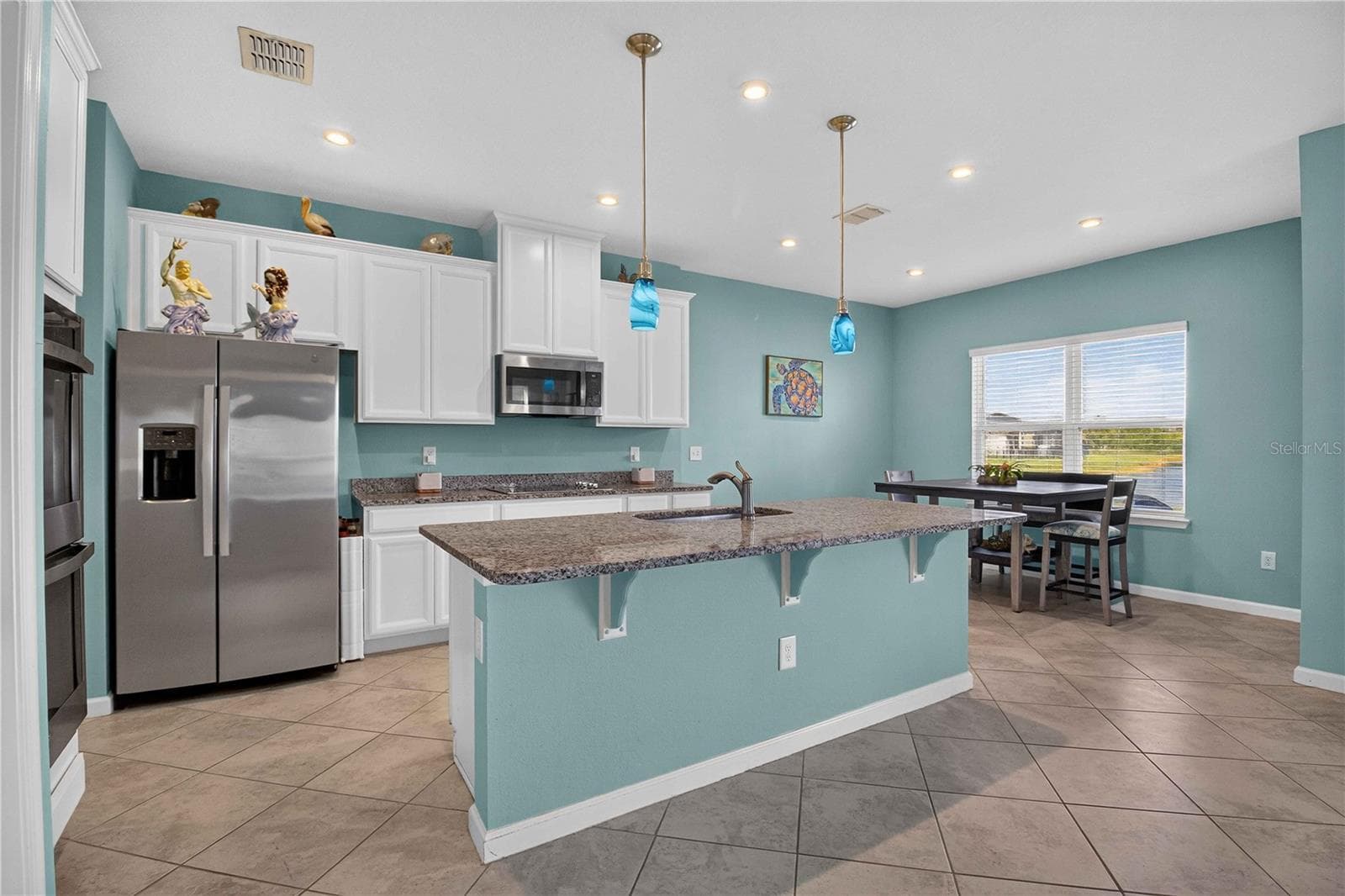 Kitchen - 8715 SUNSHOWER PL, PARRISH