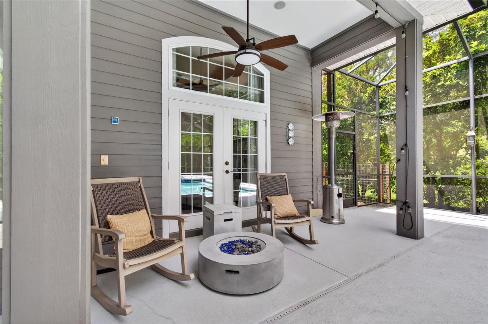 Lanai - 1326 SW 90TH ST, GAINESVILLE