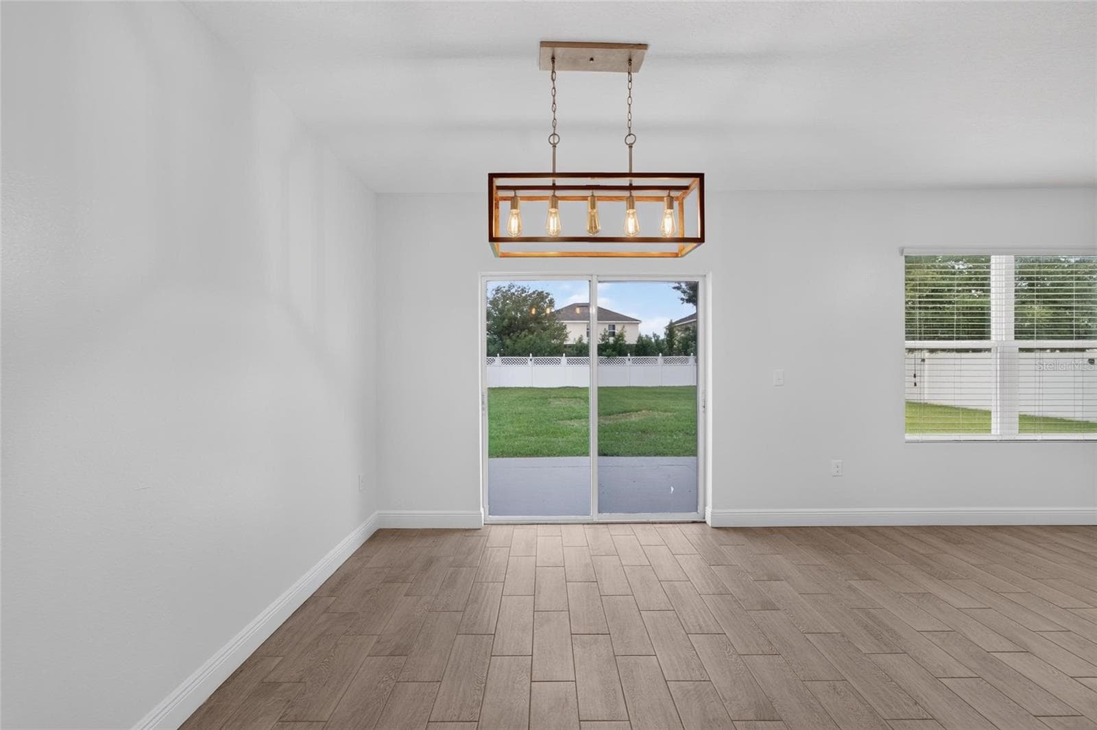 Dining Room - 9637 TRONCAIS CIR, THONOTOSASSA
