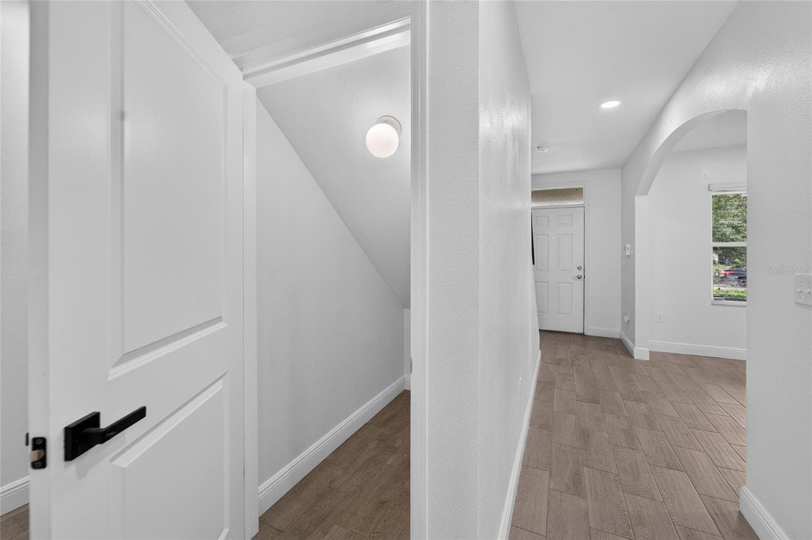 Under the stair storage 1st floor - 9637 TRONCAIS CIR, THONOTOSASSA
