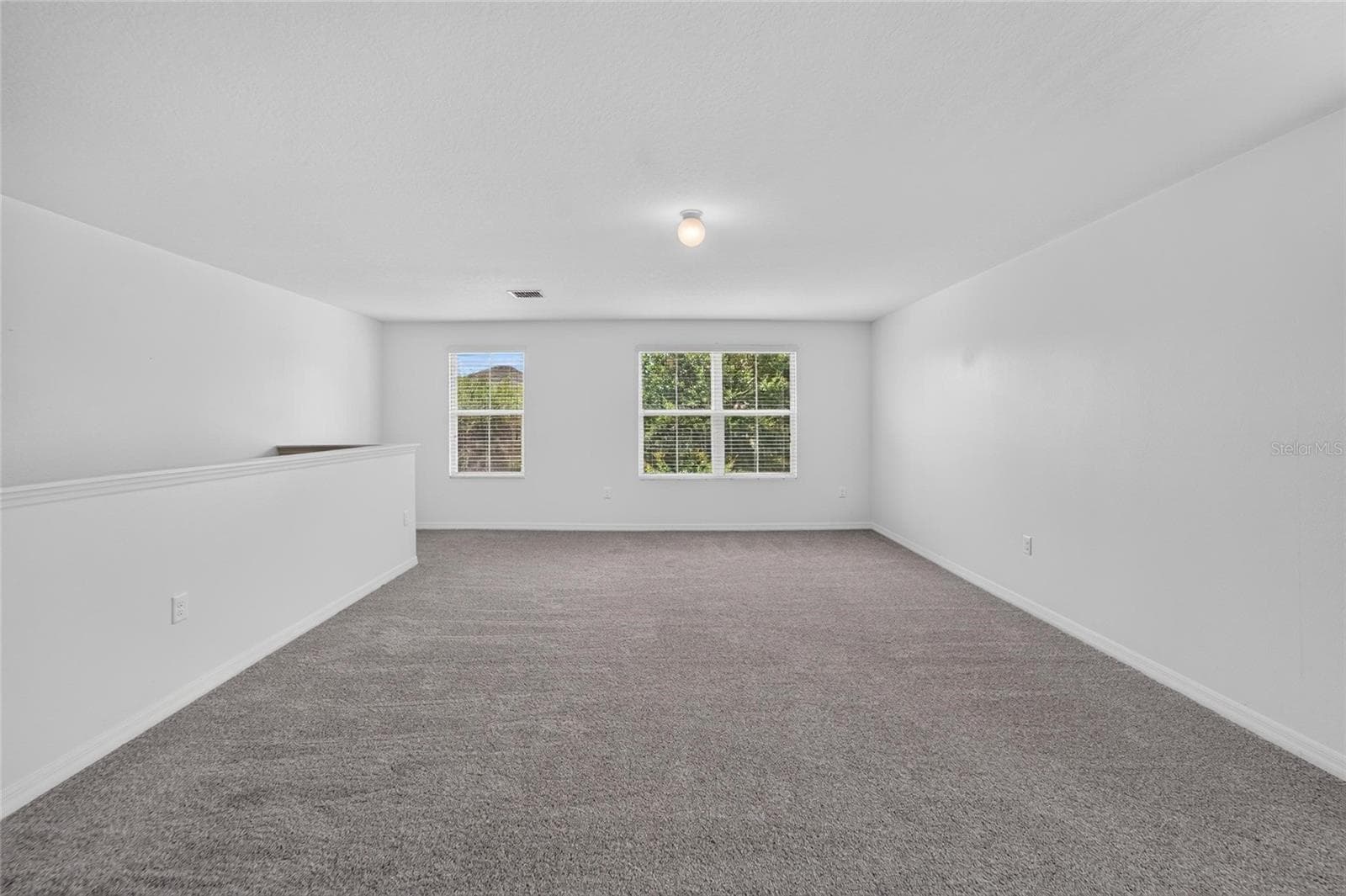 Loft 2nd floor - 9637 TRONCAIS CIR, THONOTOSASSA