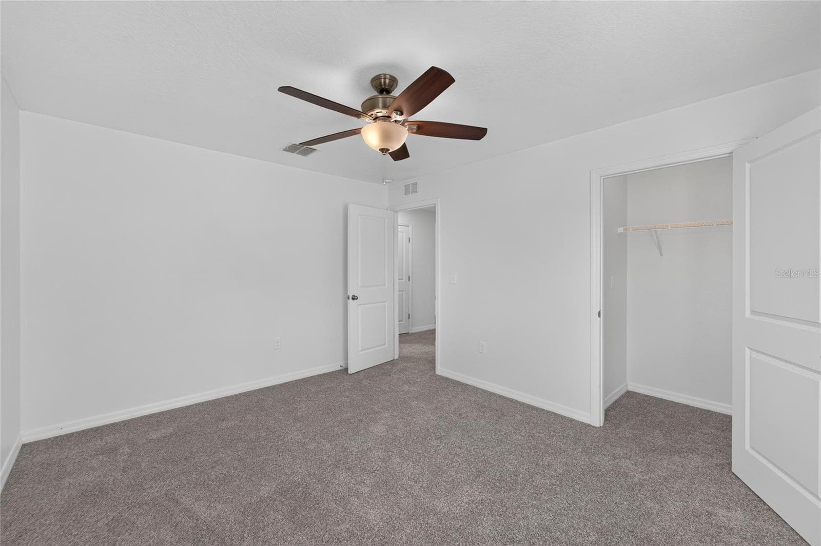 Single Family Residence at 9637 TRONCAIS CIR, THONOTOSASSA, photo 47 of 64