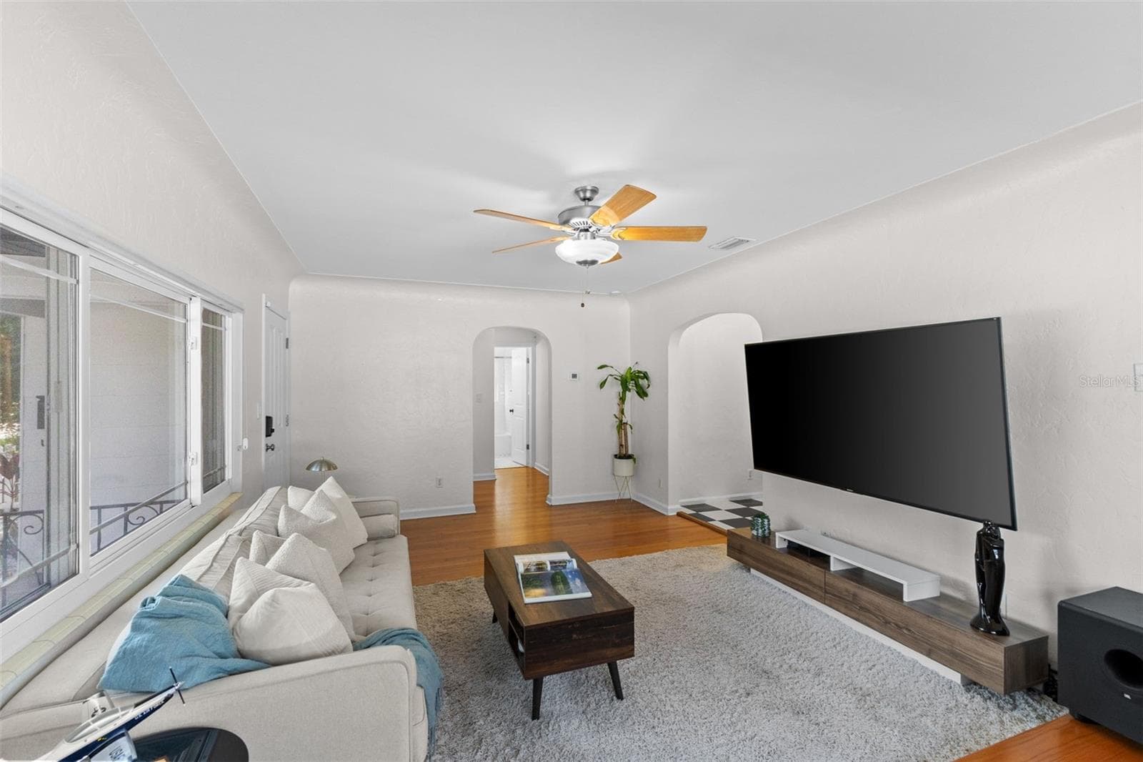 Living Room - 170 22ND AVE N, ST PETERSBURG