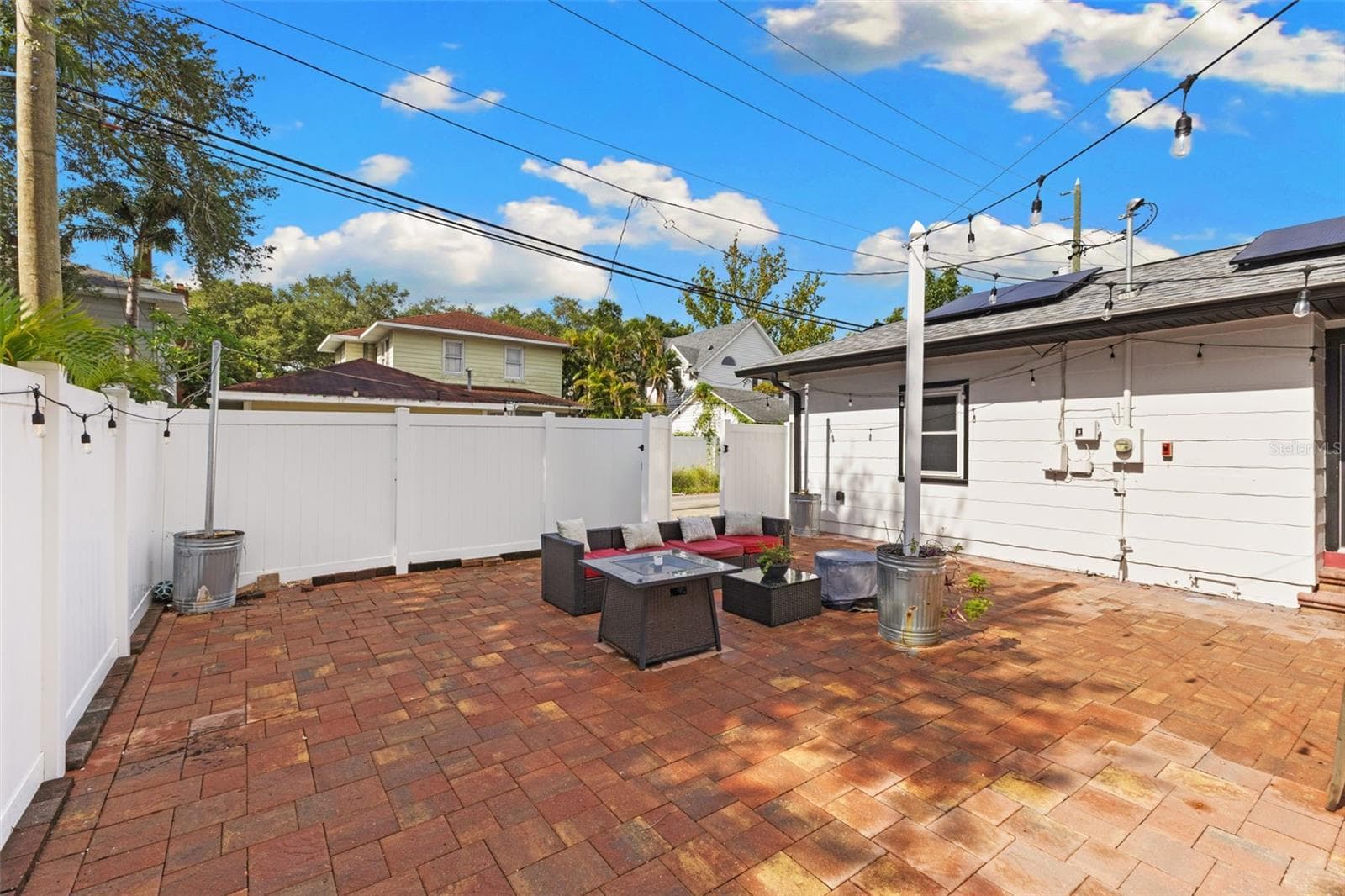 Backyard with Pavers and Vinyl Fence - 170 22ND AVE N, ST PETERSBURG
