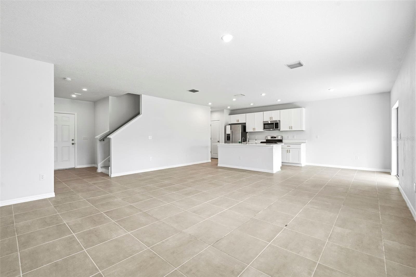 Single Family Residence at 6271 SPRINGMONT LOOP, PALMETTO, photo 13 of 45