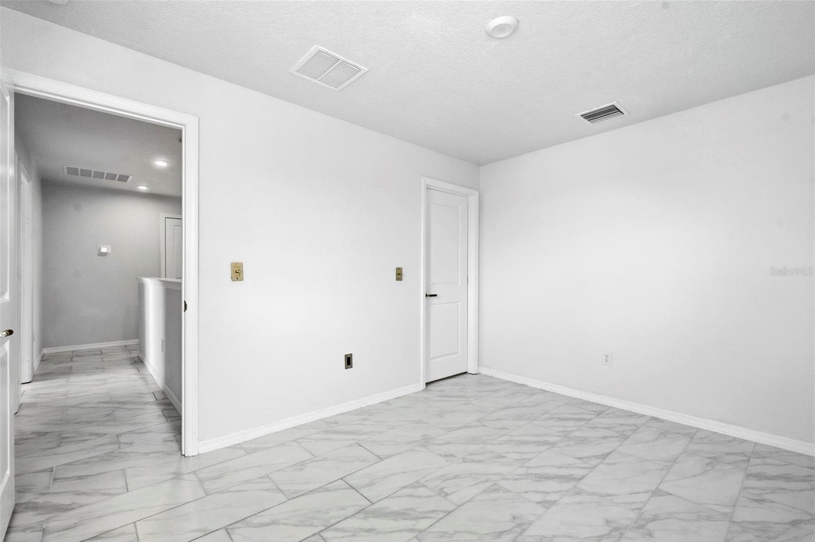 Single Family Residence at 6271 SPRINGMONT LOOP, PALMETTO, photo 31 of 45