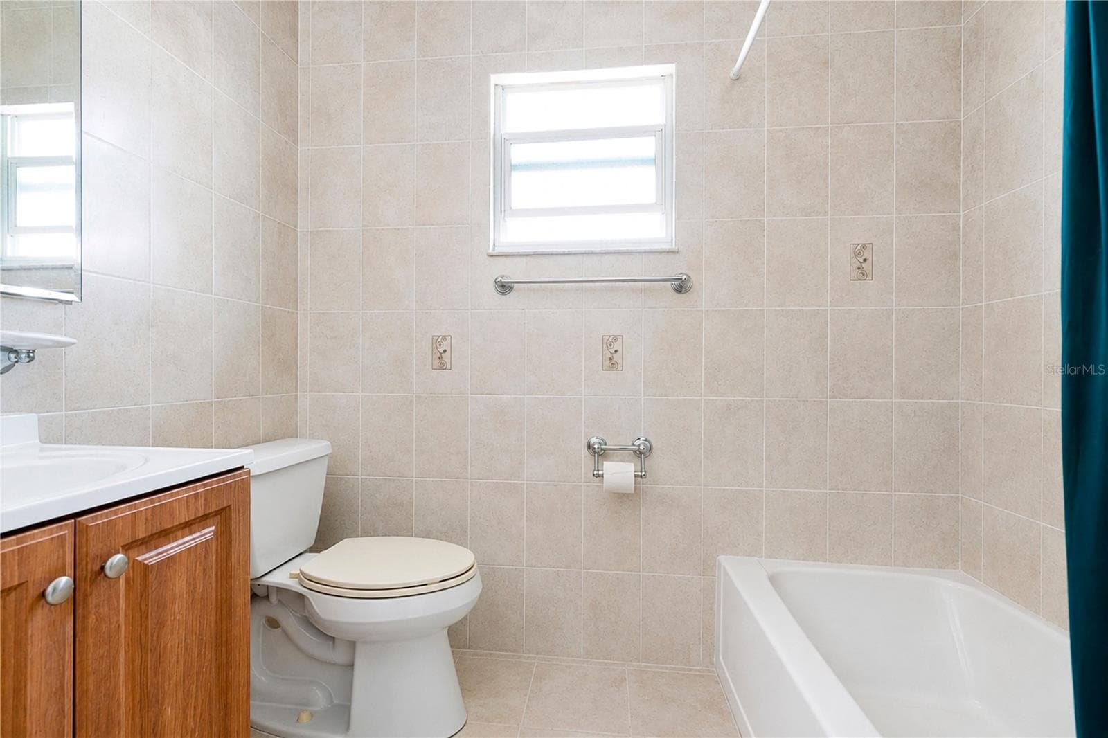 Single Family Residence at 11842 ATLIN DR, ORLANDO, photo 17 of 31