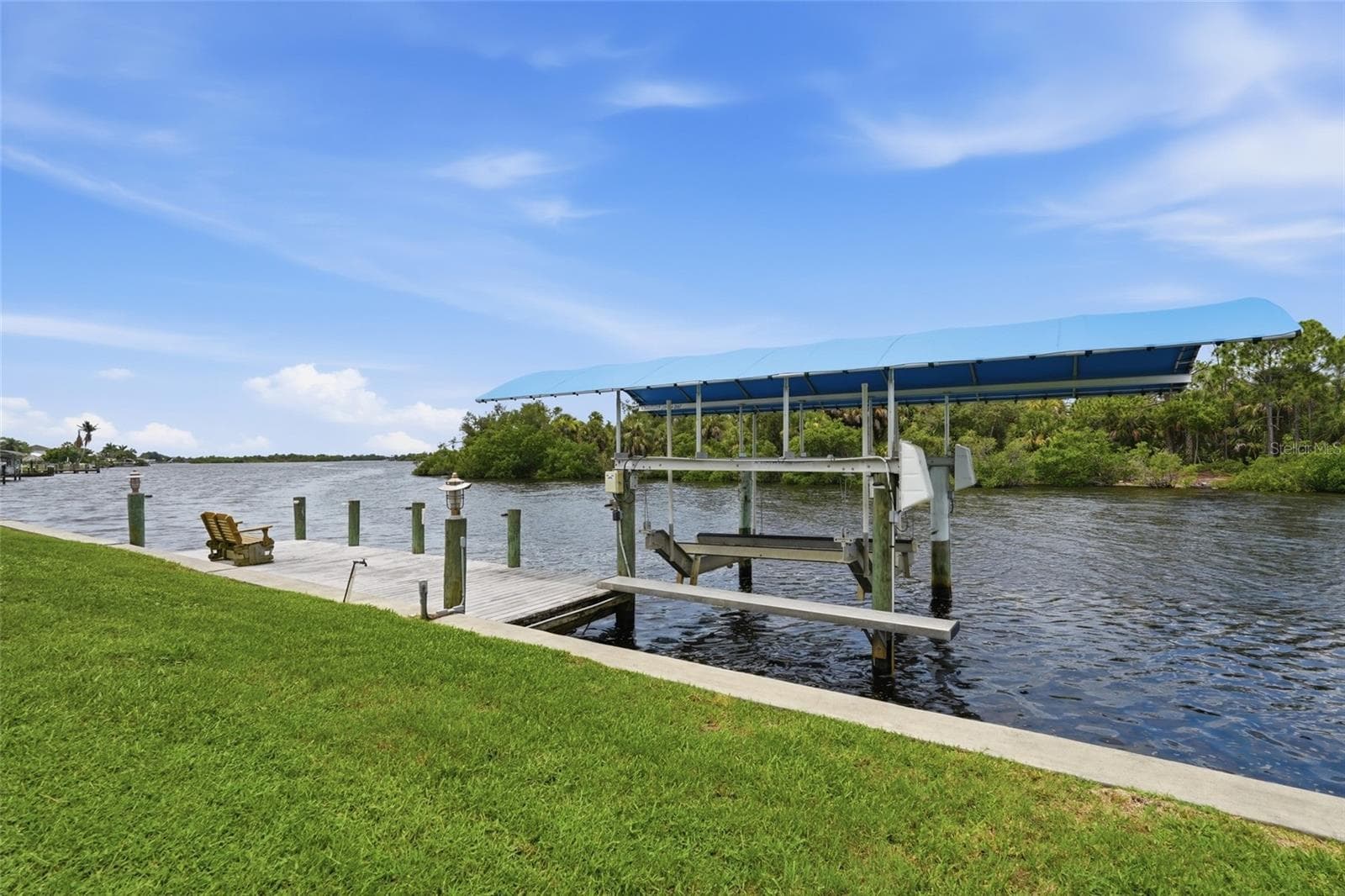 Single Family Residence at 470 SPRING LAKE BLVD NW, PORT CHARLOTTE, photo 4 of 49