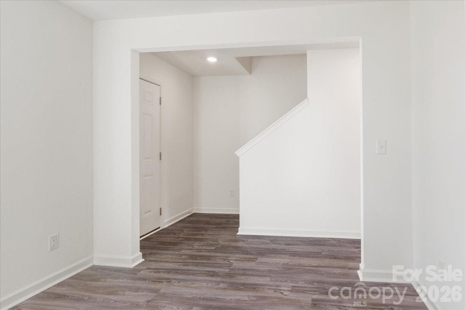 Single Family Residence at 123 Russet Road, Union, photo 8 of 30