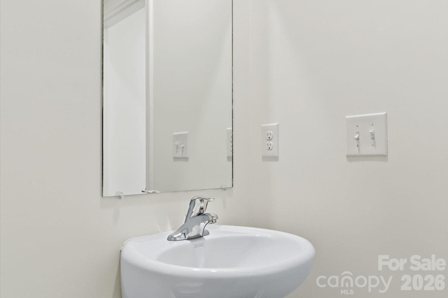 Single Family Residence at 123 Russet Road, Union, photo 9 of 30