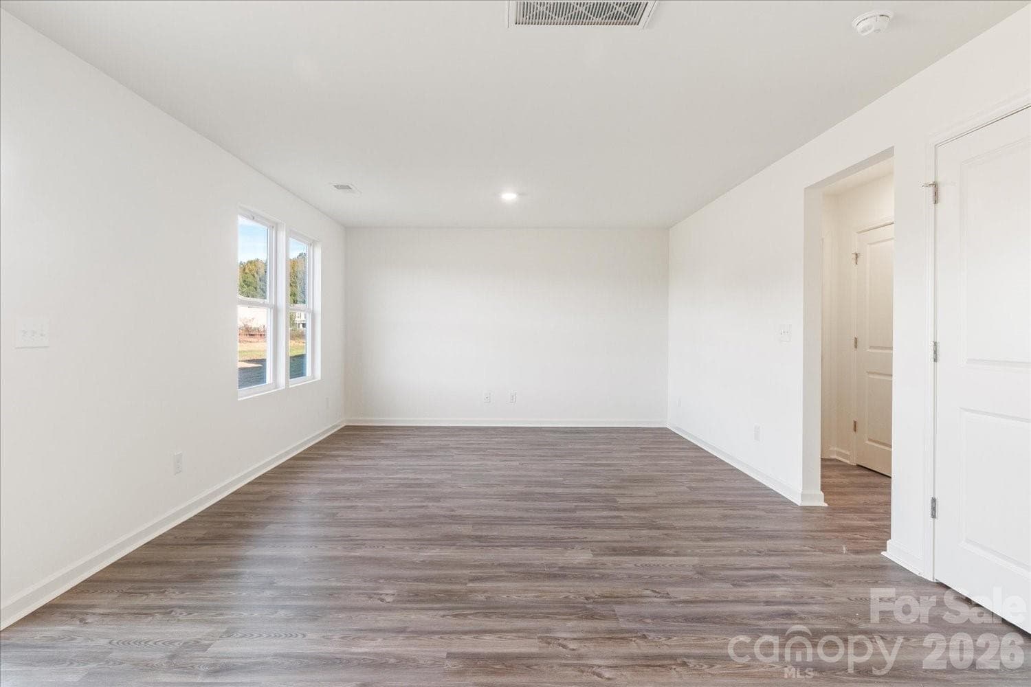 Single Family Residence at 123 Russet Road, Union, photo 10 of 30