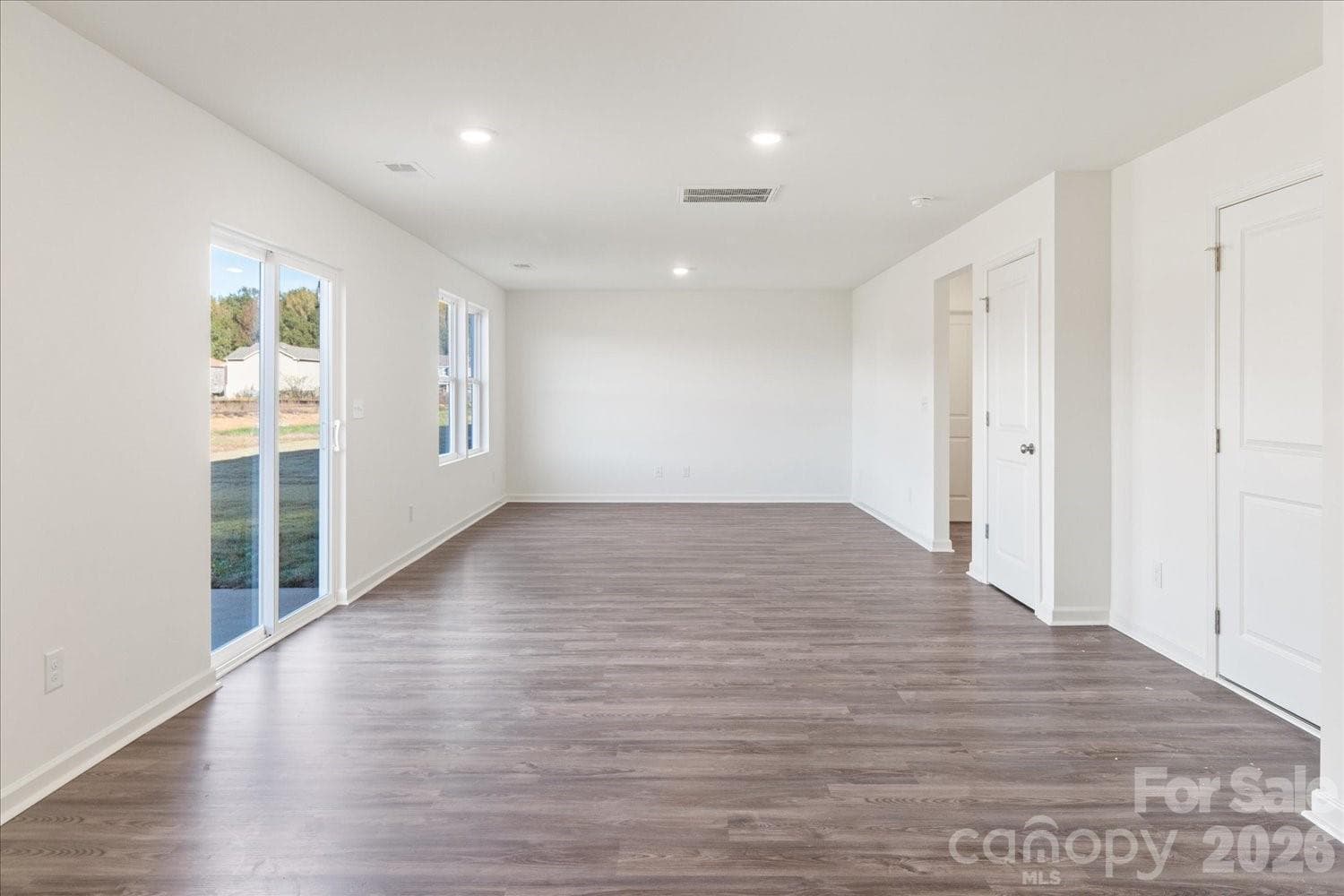 Single Family Residence at 123 Russet Road, Union, photo 15 of 30