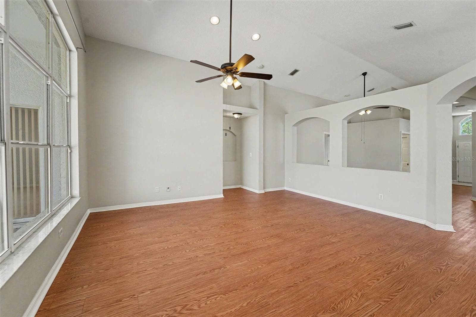 Single Family Residence at 22901 HAWK HILL LOOP, LAND O LAKES, photo 9 of 34