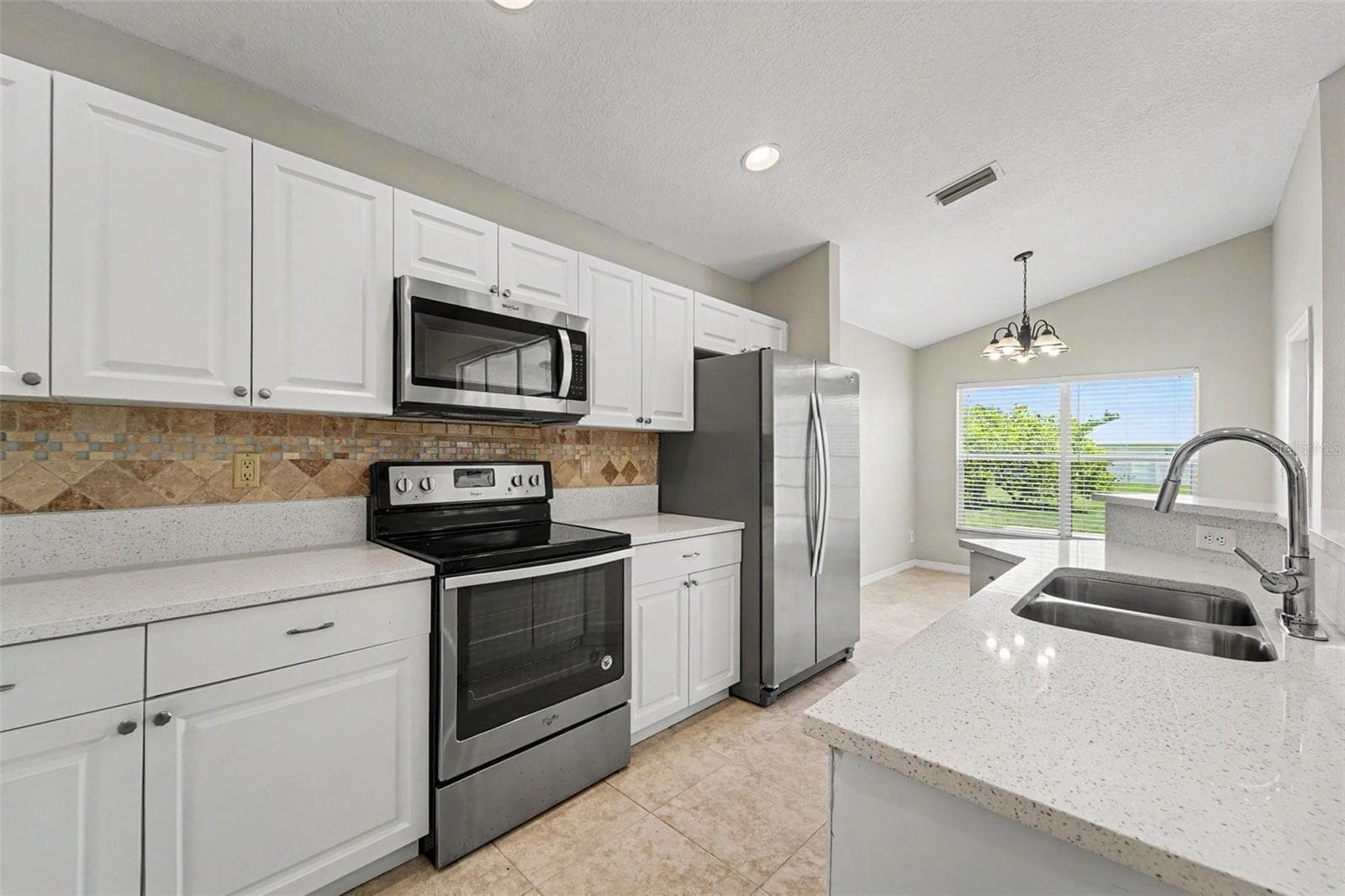 Single Family Residence at 22901 HAWK HILL LOOP, LAND O LAKES, photo 13 of 34