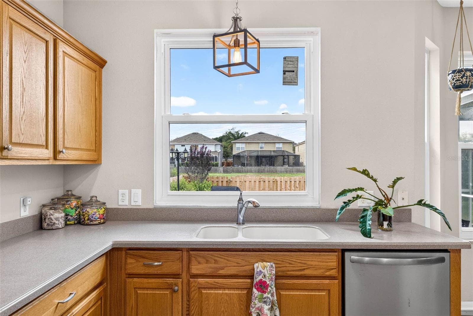 Single Family Residence at 11428 BLUE LILAC AVE, RIVERVIEW, photo 23 of 87