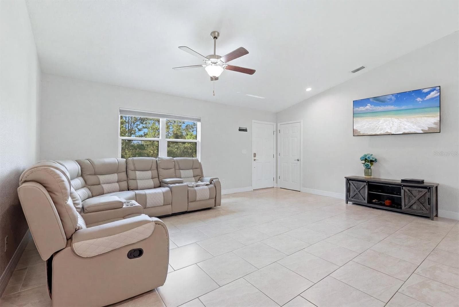 Living Room - 1458 RICHBRIAR DR, NORTH PORT
