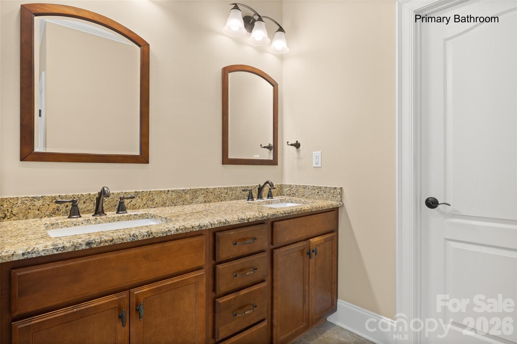 Single Family Residence at 1012 Catawba Shores Drive, Rock Hill, photo 18 of 43