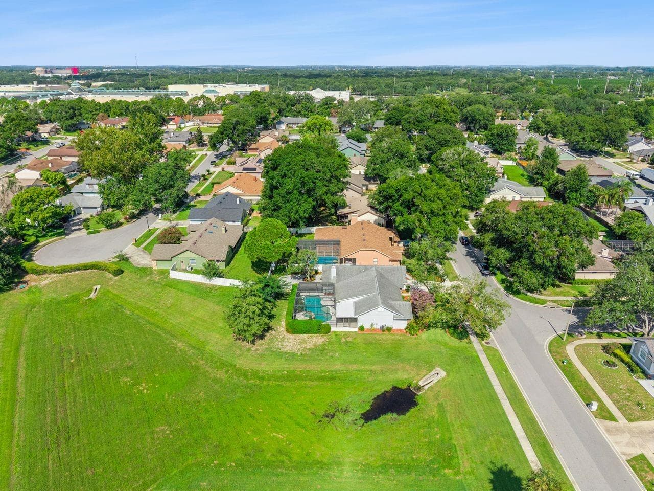 Single Family Residence at 1129 CLIMBING ROSE DR, OCOEE, photo 44 of 55