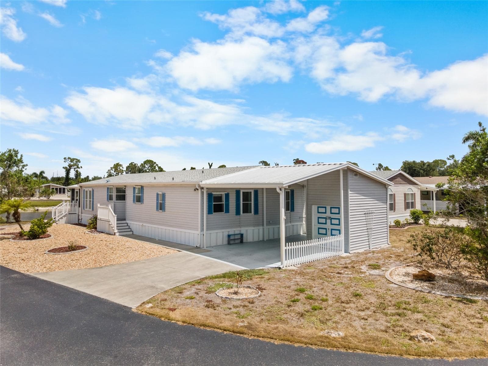 Manufactured Home at 9177 PINEHAVEN WAY, ENGLEWOOD, photo 40 of 49