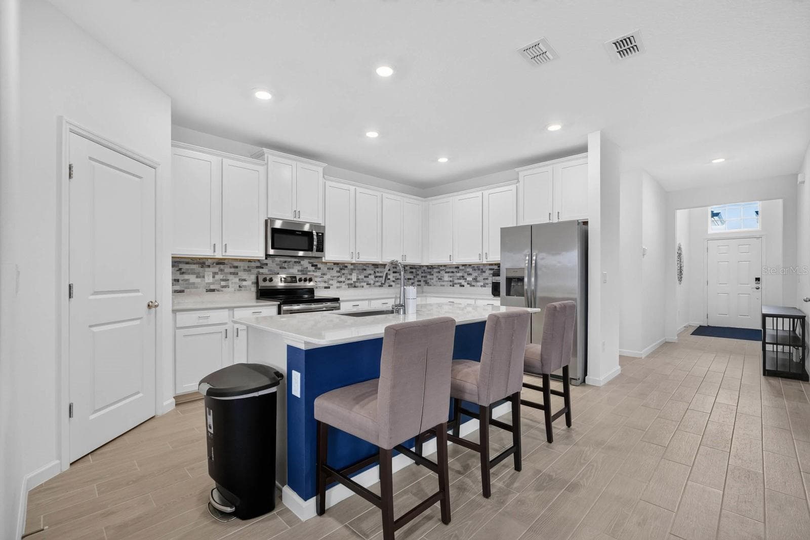 Single Family Residence at 404 LAKE SINCLAIR ST, ST AUGUSTINE, photo 14 of 52
