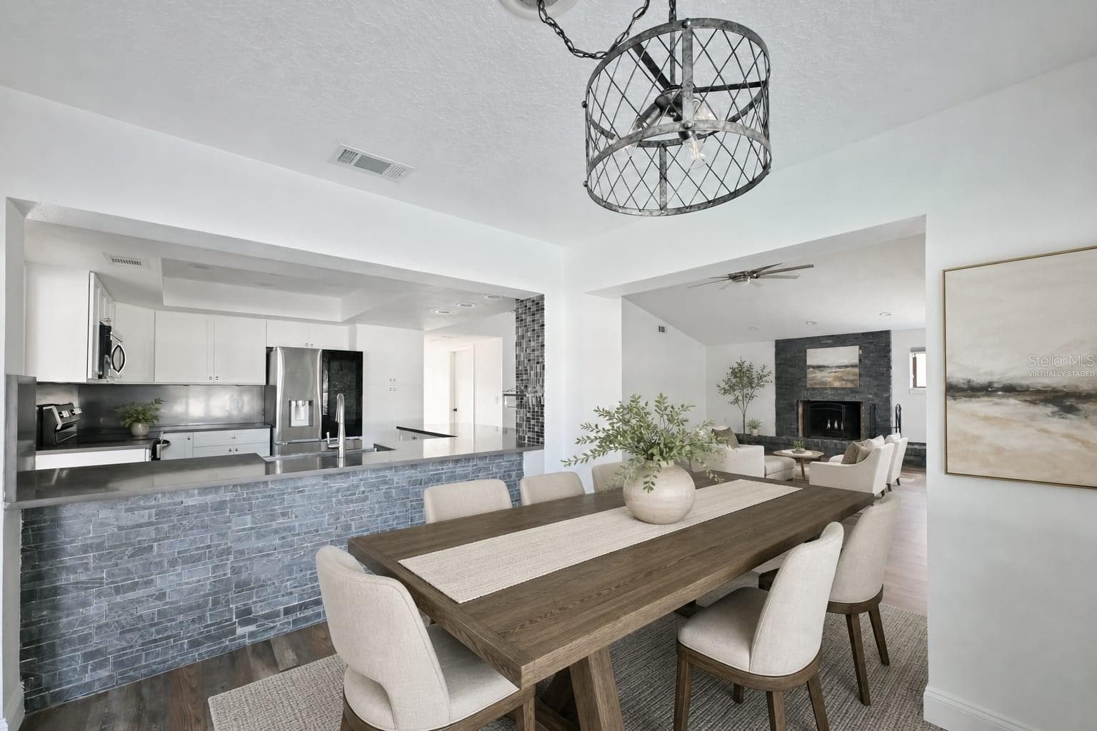 virtually staged - 2701 HERNDON ST, VALRICO