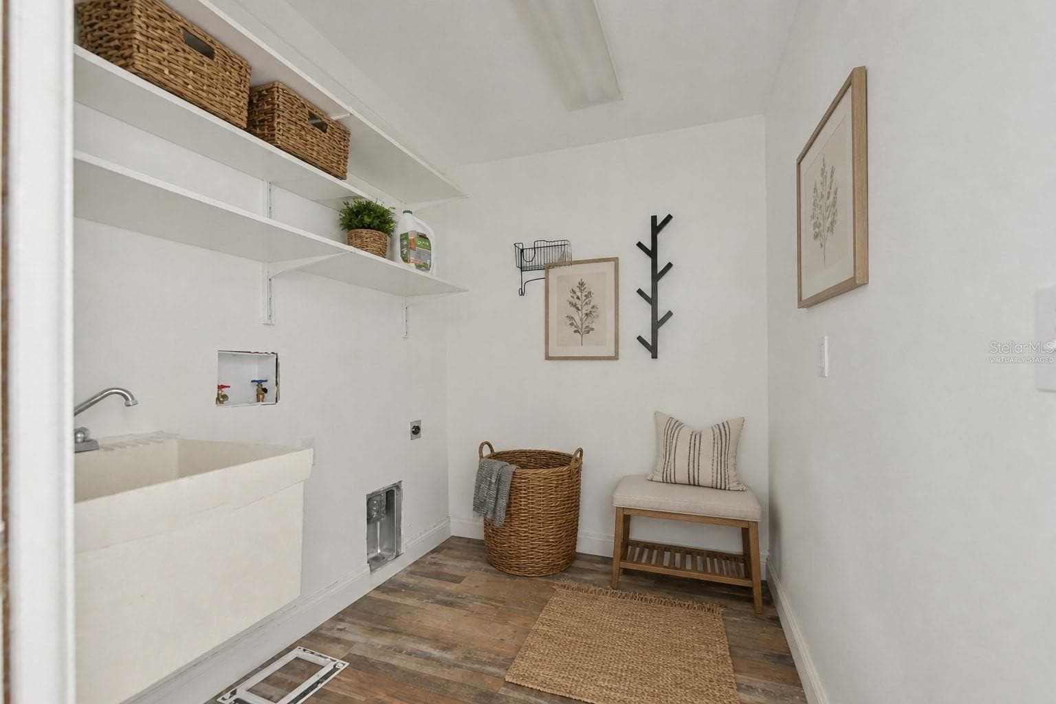 virtually staged - 2701 HERNDON ST, VALRICO