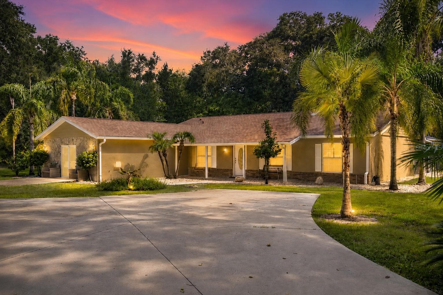 Single Family Residence at 2619 W PONKAN RD, APOPKA, photo 4 of 48