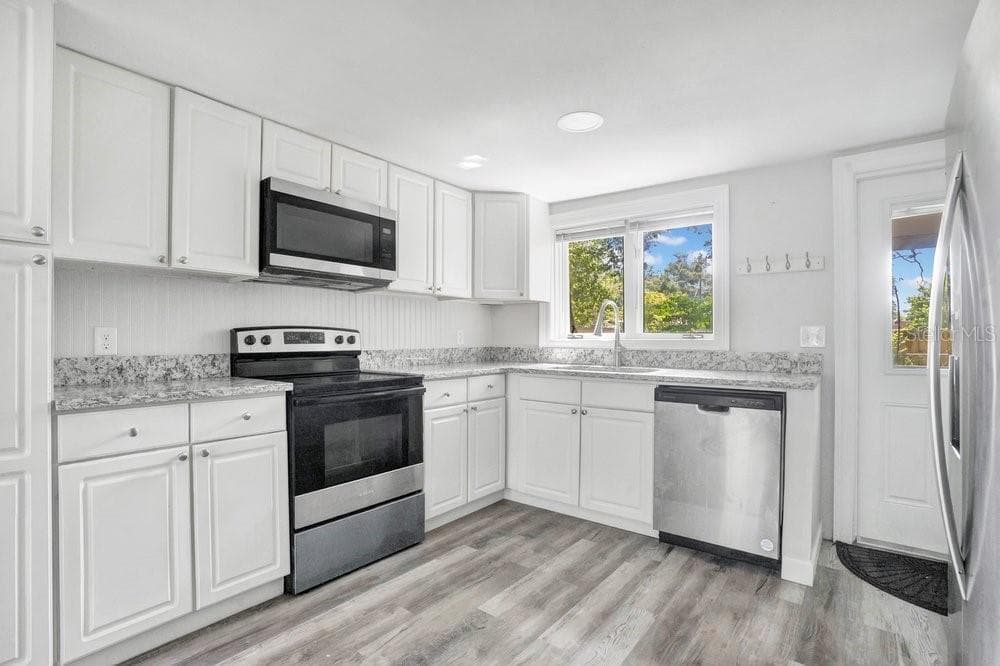 Updated Kitchen. - 2012 E HARDING ST, ORLANDO