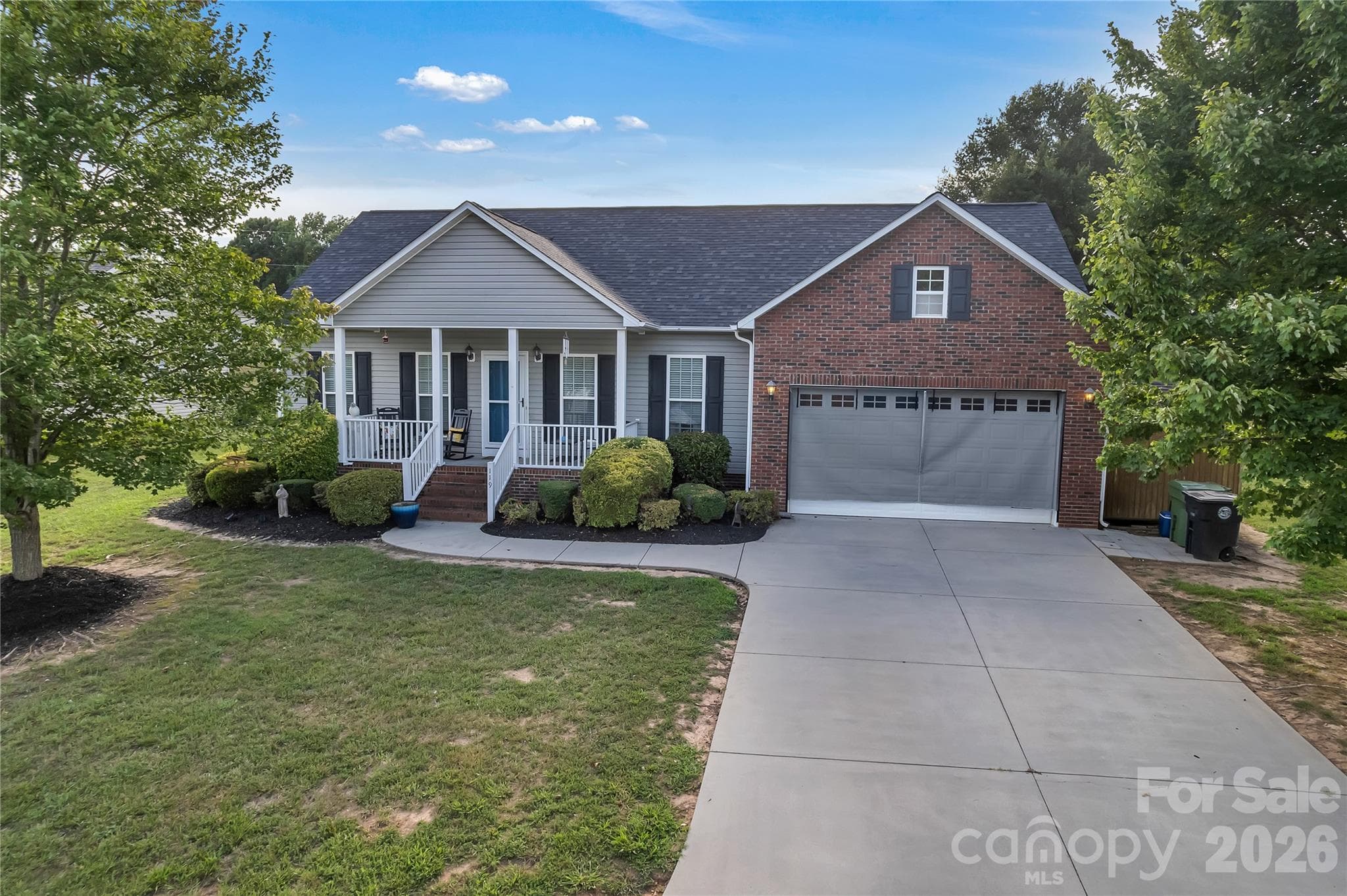 Single Family Residence at 119 Brookview Drive, Shelby, photo 2 of 29