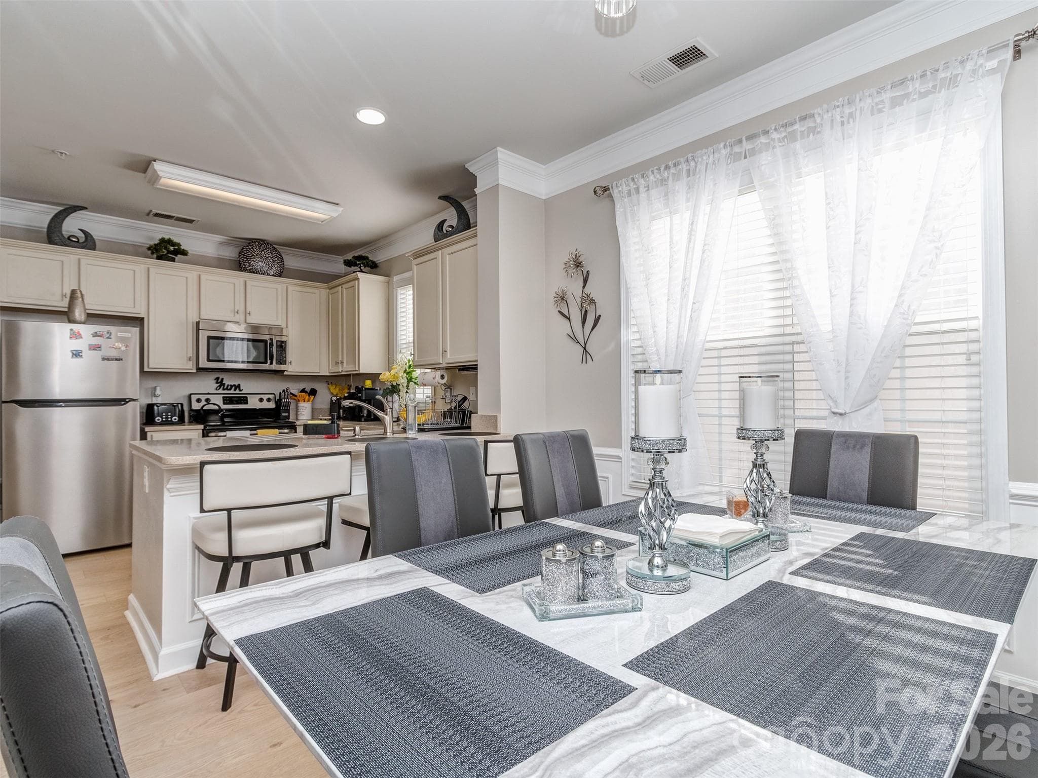 Condominium at 2074 Ayrsley Town Boulevard, Charlotte, photo 7 of 29
